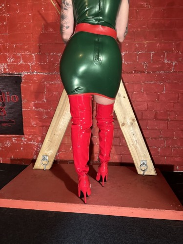 Inked Milf In Latex Dominant Bitch 11