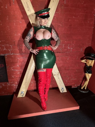 Inked Milf In Latex Dominant Bitch 13