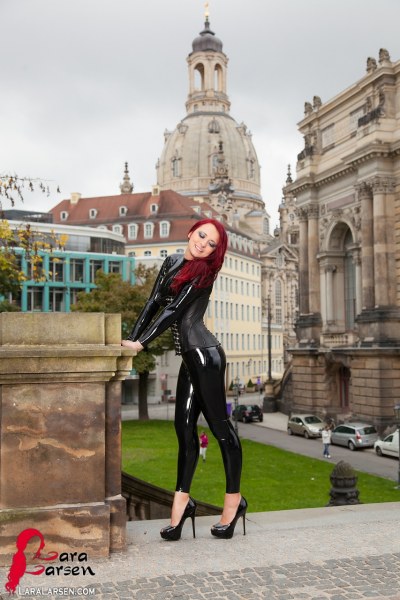 City Latex Walk In Dresden 4