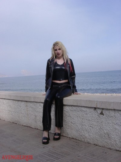 Classic Darkdoll In Spain 13