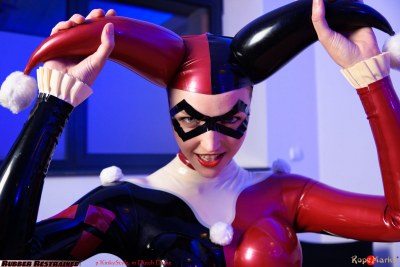 Dutch Dame Is Harley Quinn 1