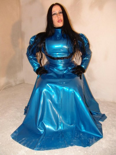 Fetish Lady Angelina In Blue Rubber 13