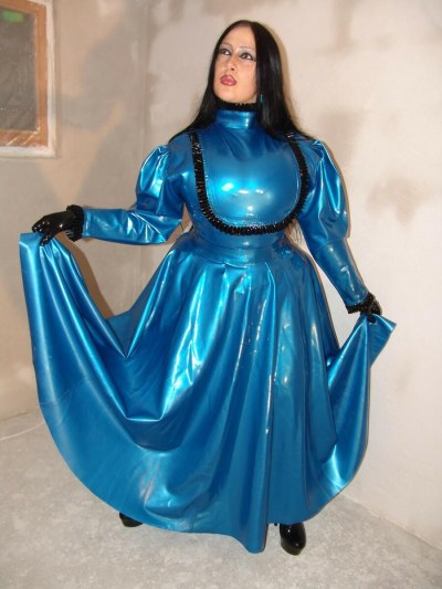 Fetish Lady Angelina In Blue Rubber 3