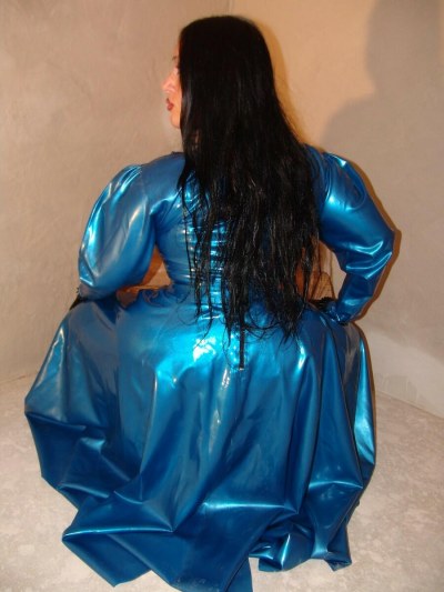 Fetish Lady Angelina In Blue Rubber 9