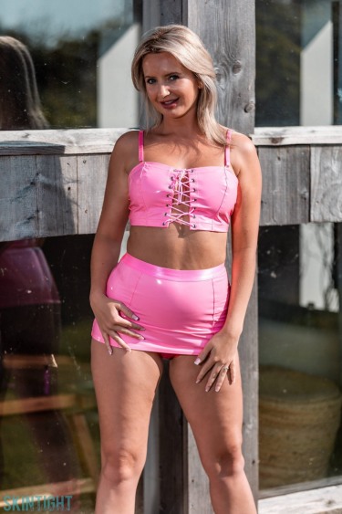 Gina Barrett In Pink Lady 1