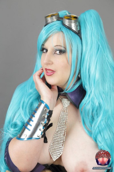 Hatsune 9