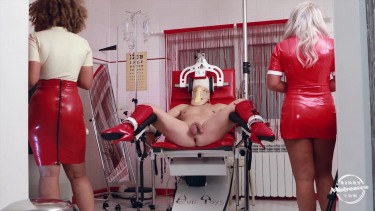 Kinky Ladies In The Medical Room 1