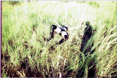 Latex Amateur In The Grass 10