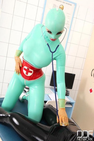Latex Lucy In A Clinic Like No Other 3