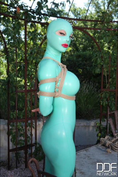 Latex Lucy In Suspended Penetration 4