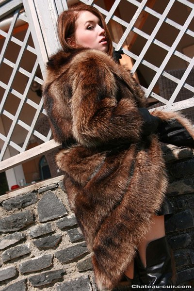Misha Wanks In Fur And Leather 12