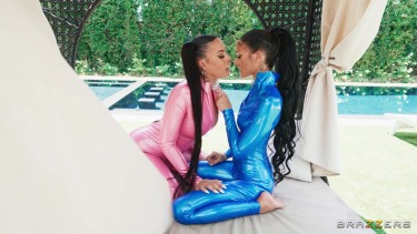 Poolside Fashionistas Starring Luna Star And Ryan Reid 1