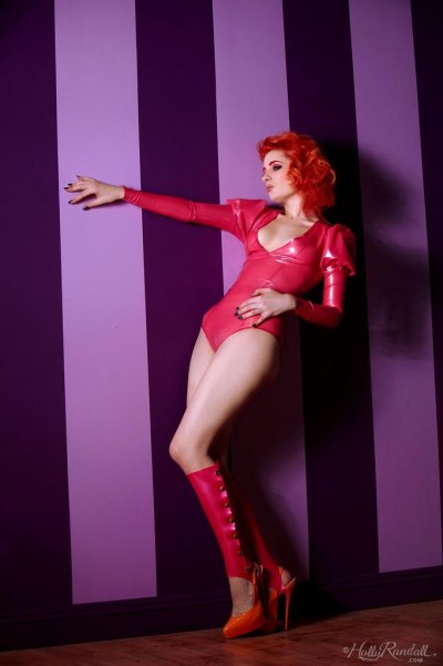 Ulorin Vex In Pink Latex Outfit 4