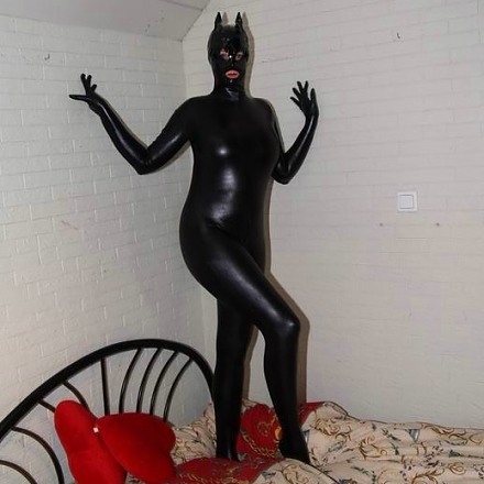Amateur Angel In A Black Catwoman Spandex Catsuit